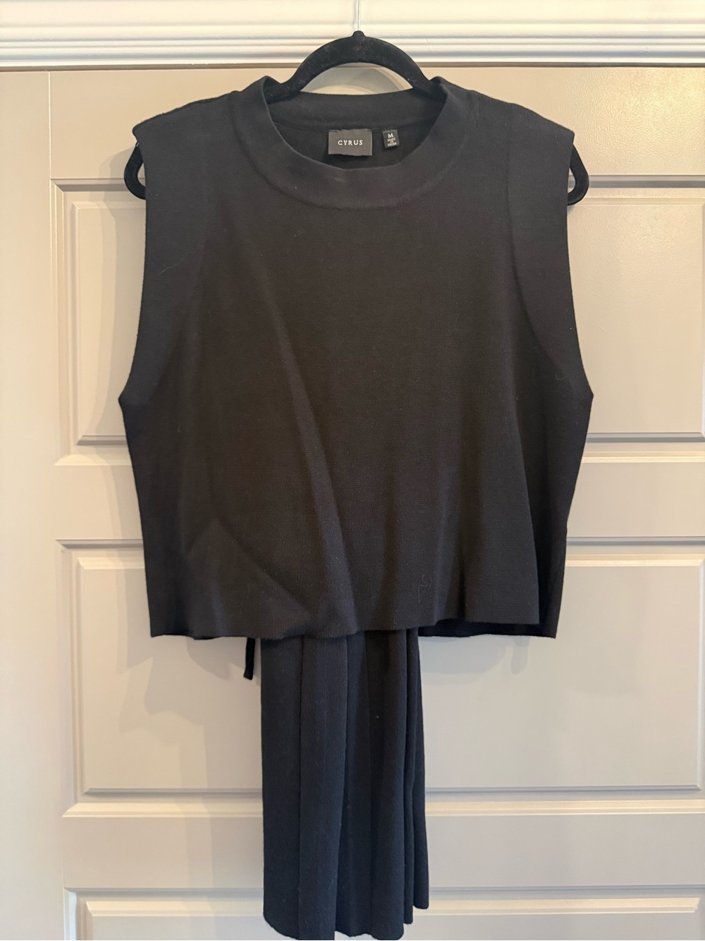 Women’s Cyrus Black Sleeveless Knit Top & Pants Set